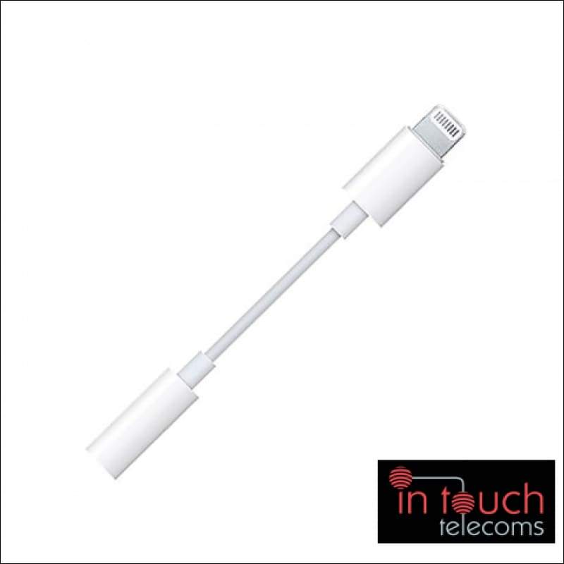 Lightning to 3.5mm Headphone Jack Adapter | Compatible with iOS 13